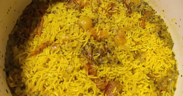 How to Make Yellow Rice